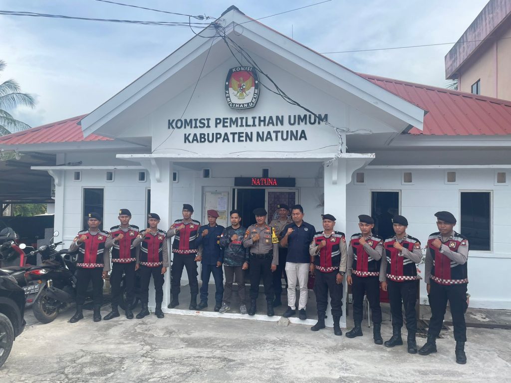 Rapat Pleno Tertutup Penetapan DCT Anggota DPRD Kabupaten Natuna, Polres Natuna Lakukan Pengamanan