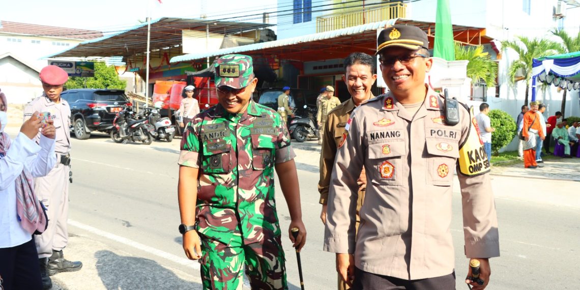 Polres Natuna Lakukan Pengamanan Pendaftaran Calon Bupati dan Wakil Bupati Natuna