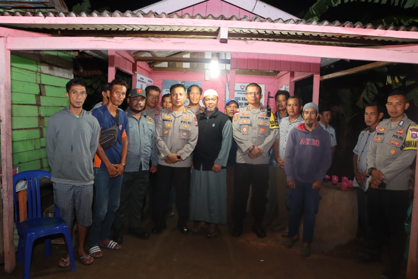 Dir Binmas Polda Kepri Kunjungi Pos Kamling Jemengan Membangun Kemitraan dengan Masyarakat