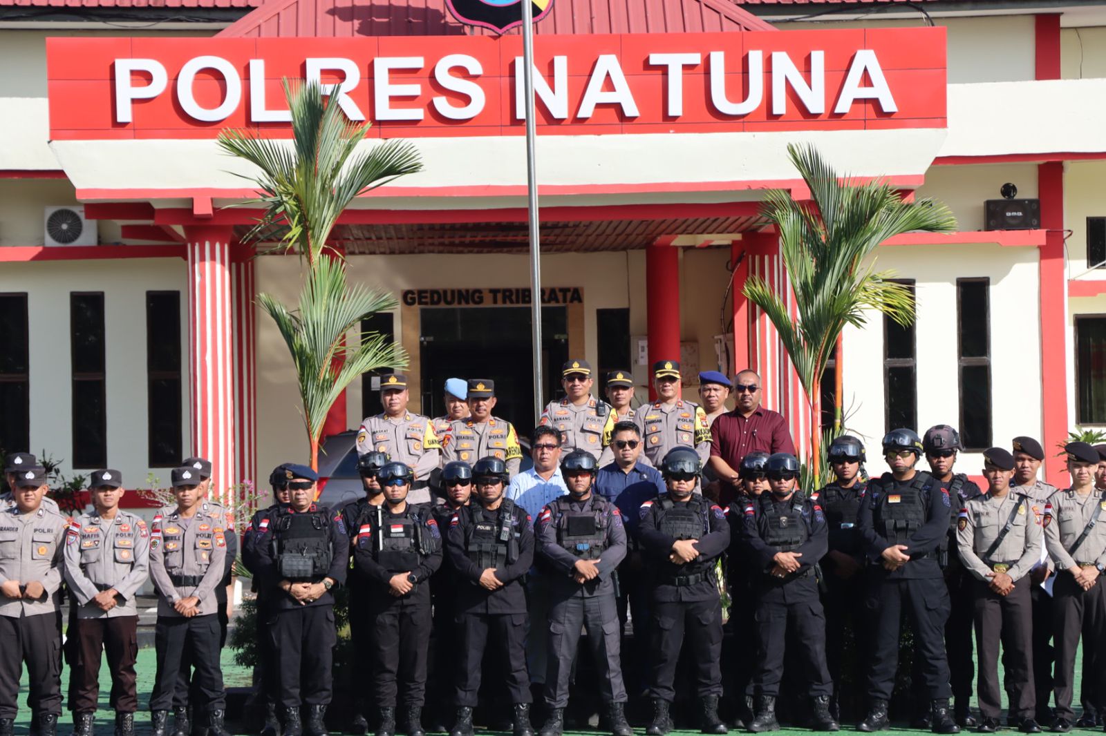Kapolres Natuna Pimpin Apel Pelepasan Keberangkatan Personil Brimob Polda Kepri BKO Polres Natuna