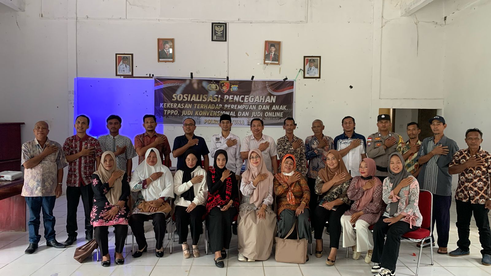 Polres Natuna Gelar Sosialisasi Pencegahan Kekerasan terhadap Perempuan dan Anak, TPPO, serta Judi di Desa Sungai Ulu