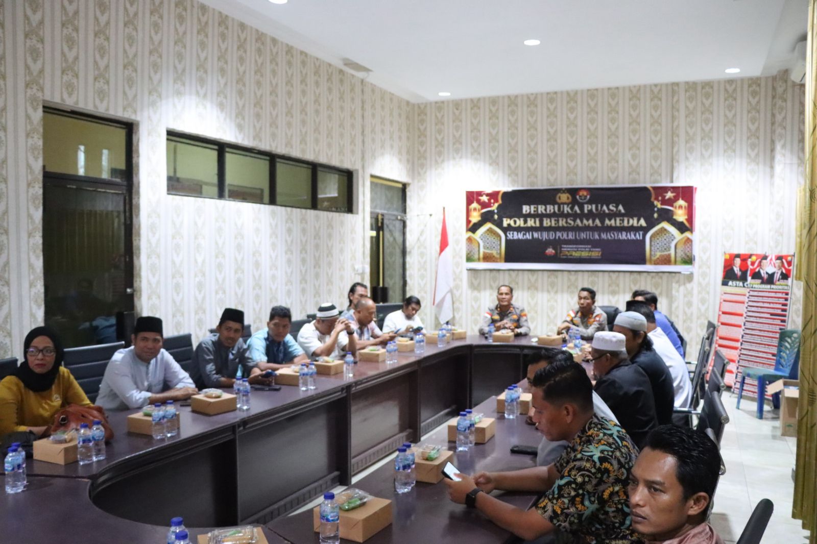 Polres Natuna Gelar Buka Puasa Bersama Media, Pererat Sinergi untuk Keamanan dan Kesejahteraan